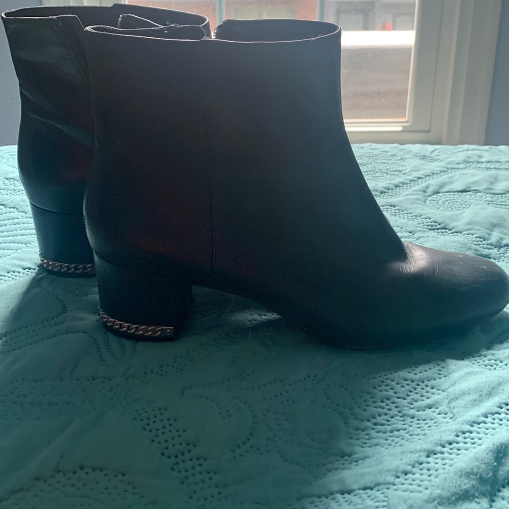 Barely worn Michael Kors boots with chains